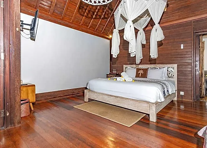 Umah Tis Sebatu Hotel BALI